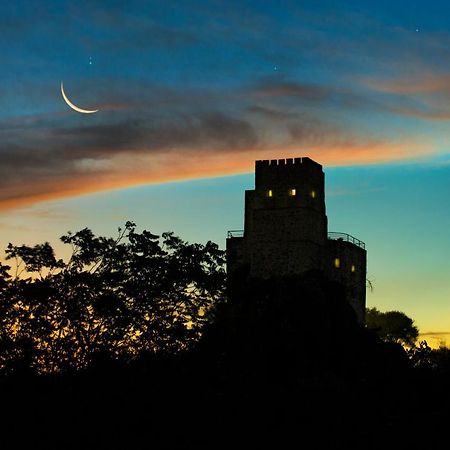 Castello Malicas Hotel Galtellì Buitenkant foto
