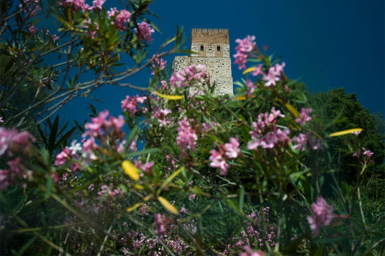 Castello Malicas Hotel Galtellì Buitenkant foto