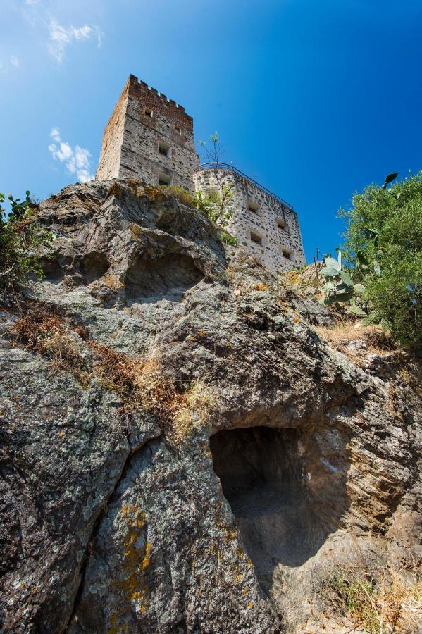 Castello Malicas Hotel Galtellì Buitenkant foto