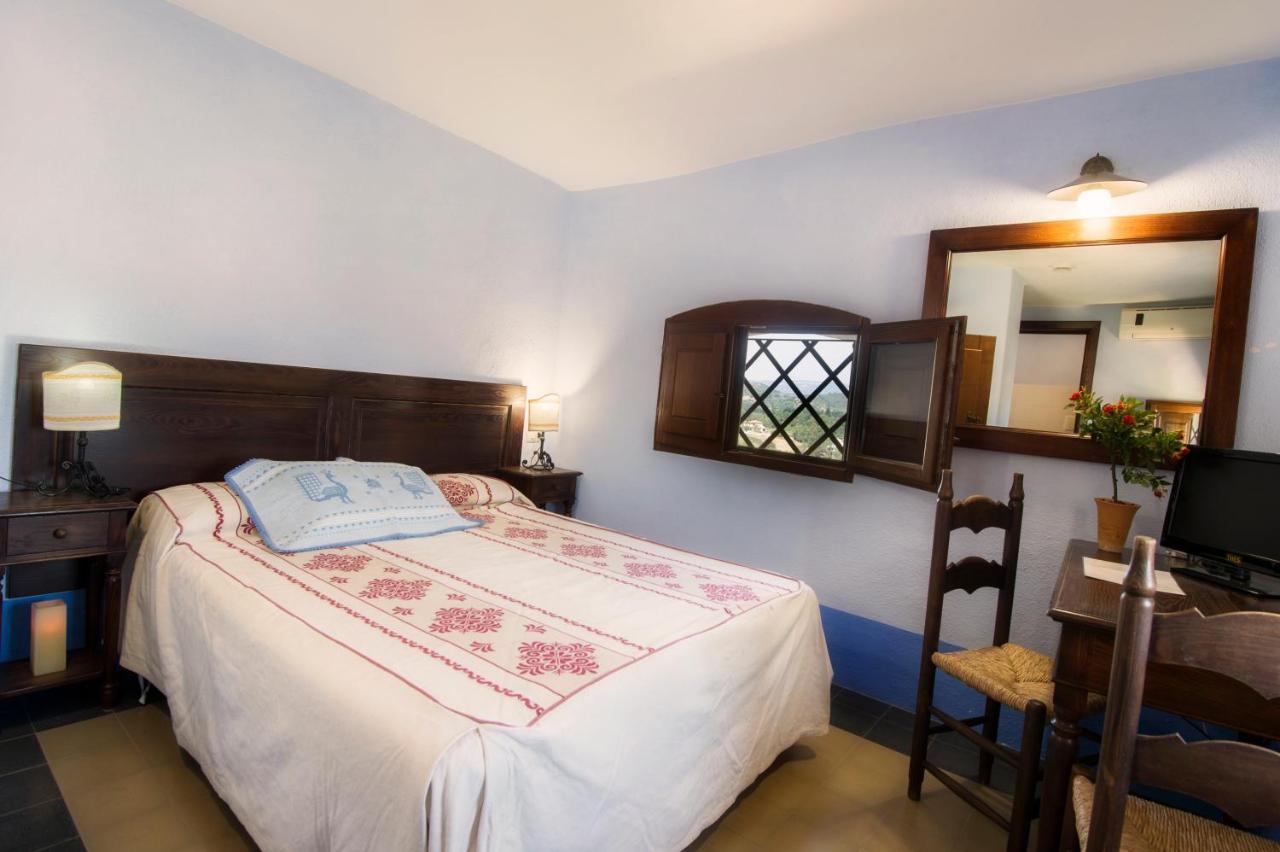 Castello Malicas Hotel Galtellì Buitenkant foto