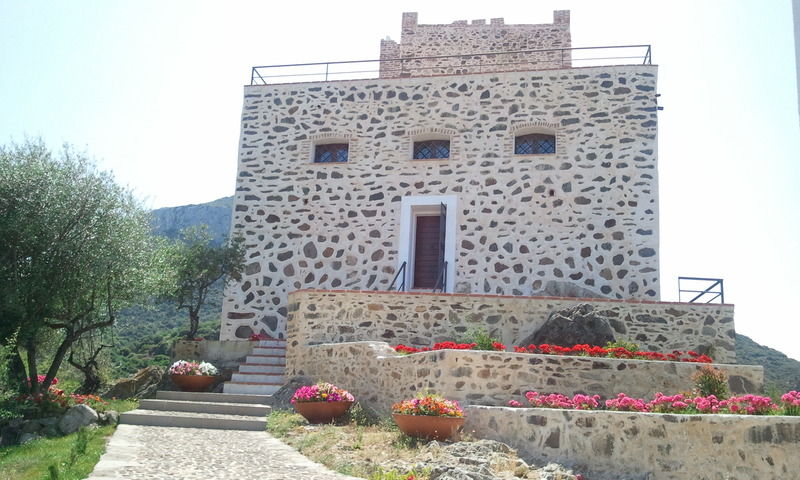 Castello Malicas Hotel Galtellì Buitenkant foto