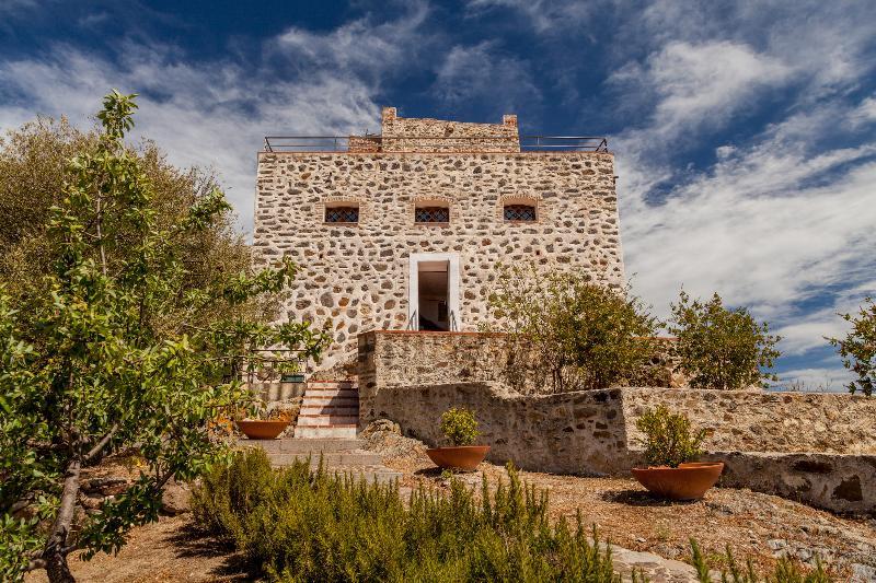 Castello Malicas Hotel Galtellì Buitenkant foto